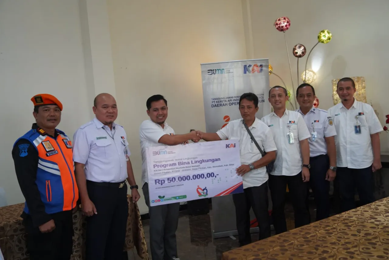 Daop 7 Madiun Salurkan Bantuan Sebesar Rp498 Juta di Madiun, Kediri, Tulungagung, dan Blitar