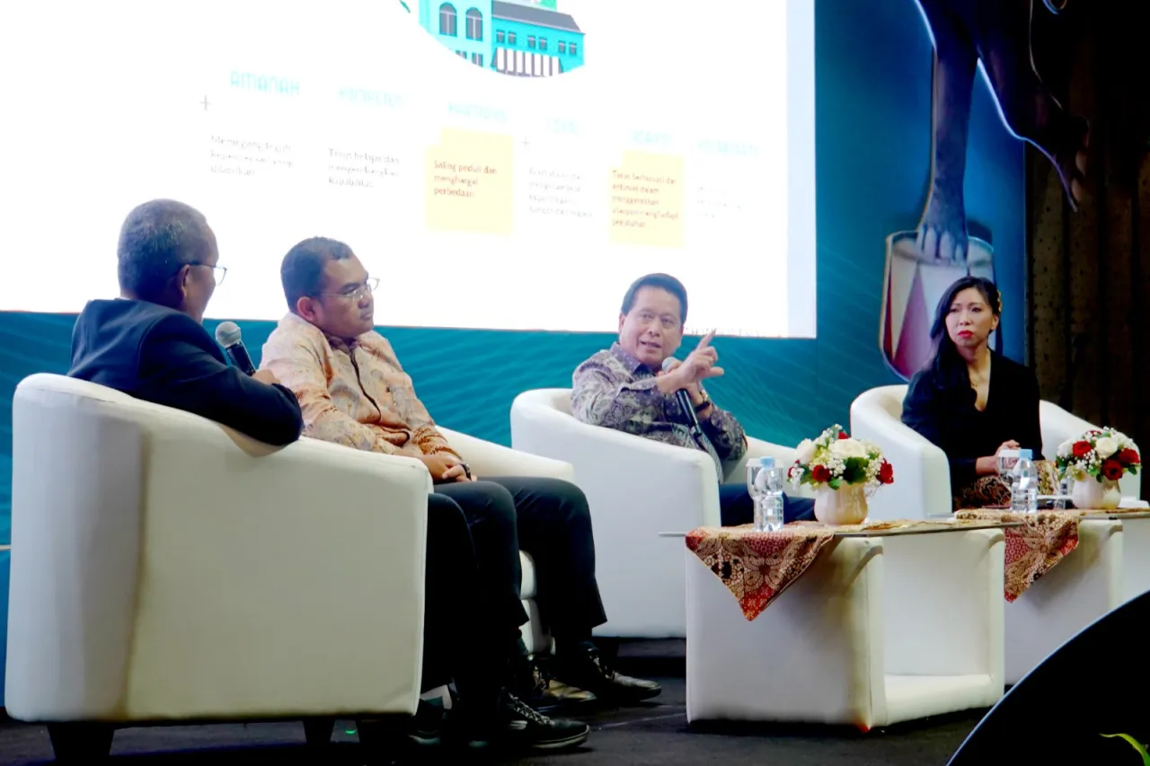 Culture AKHLAK Jadi Pondasi Bangun SDM BSI