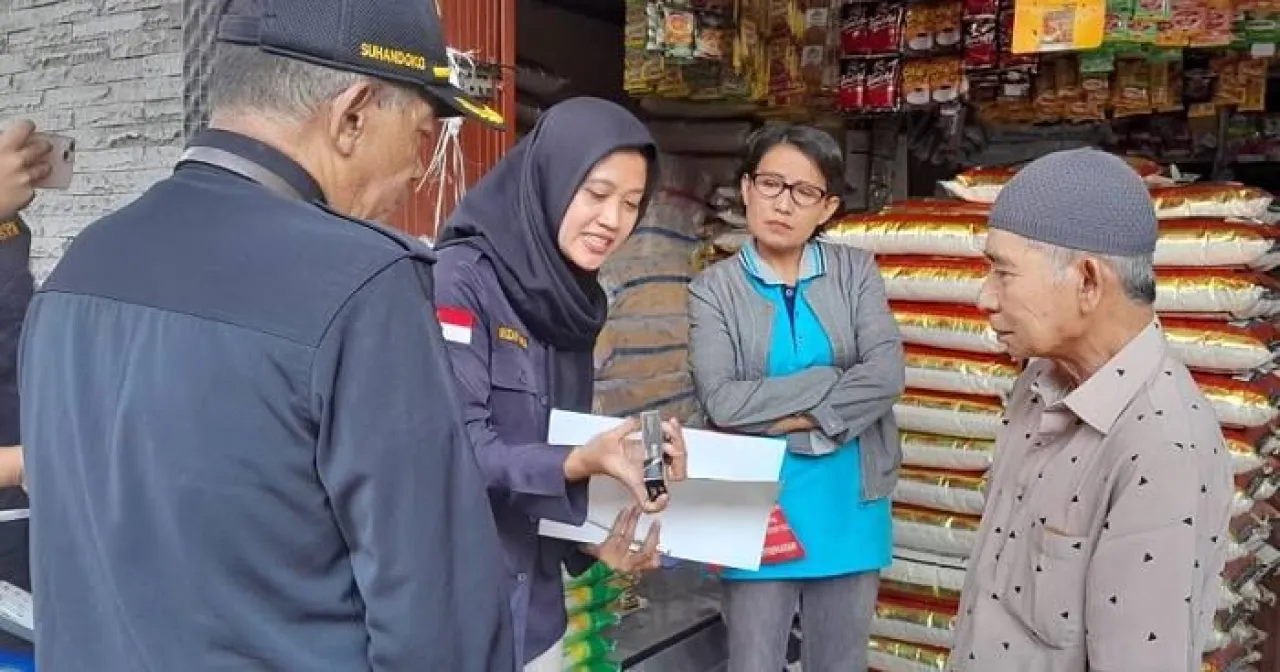 Satpol PP dan Bea Cukai Malang Sosialisasi Cegah Rokok Ilegal
