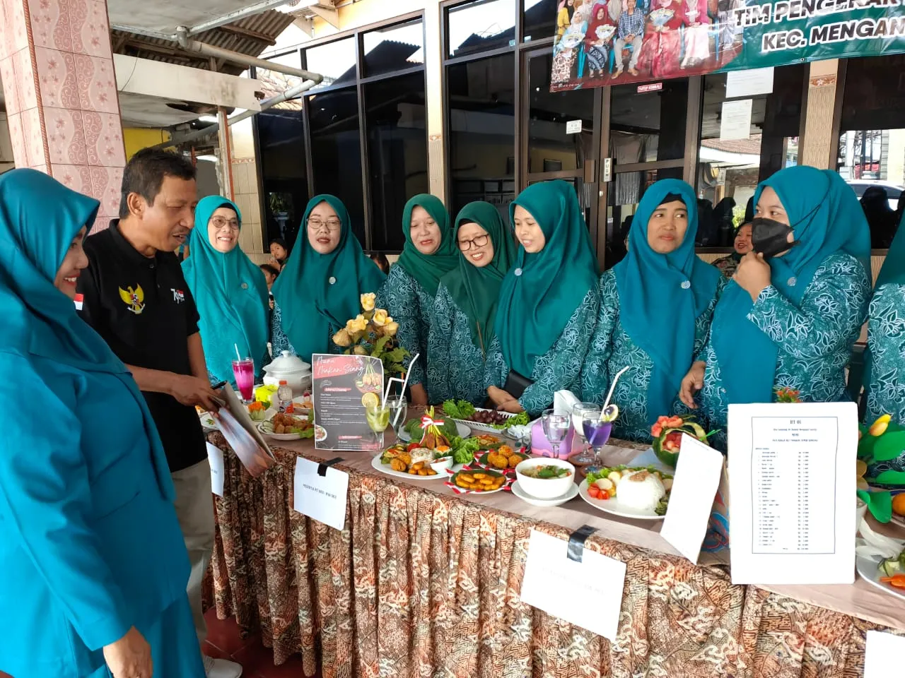 Baca juga : Gelar Lomba Sajian Makan Sehat, Cara Pemdes Boboh Berantas Stunting