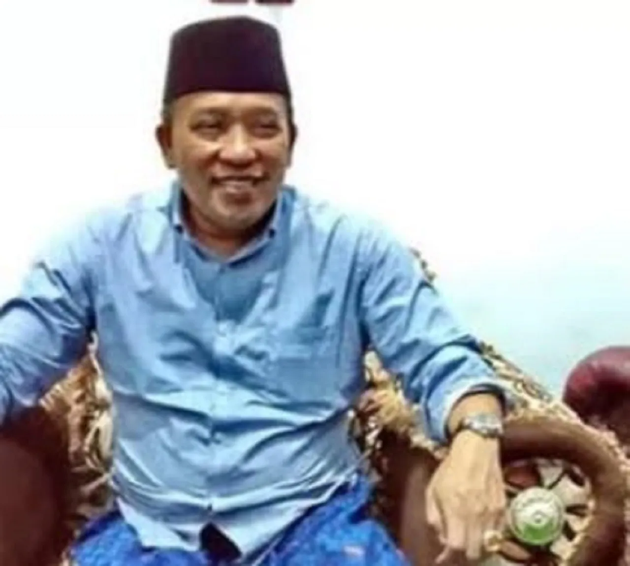 H. Slamet Junaidi Didik Keluarga Dengan Sopan Santun Kepada Siapapun