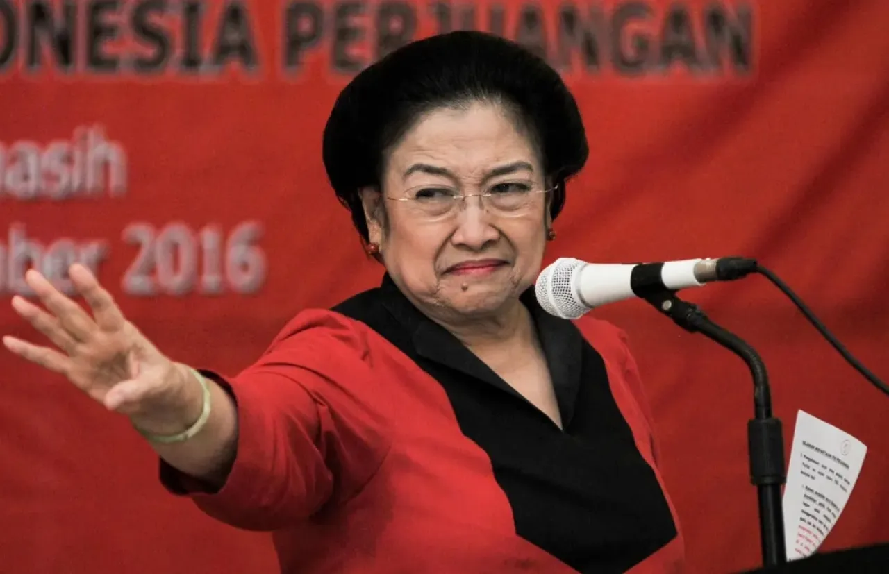 Istana tak Diam