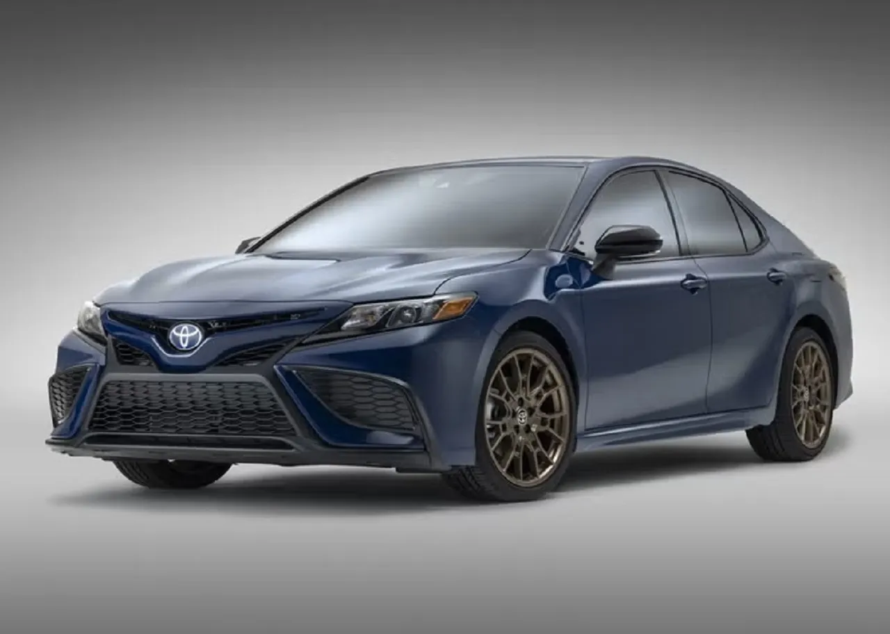 Digugat Masalah Bau Apek, Pemilik Toyota Camry Bisa Ajukan Klaim Kompensasi Rp 1,5 Juta