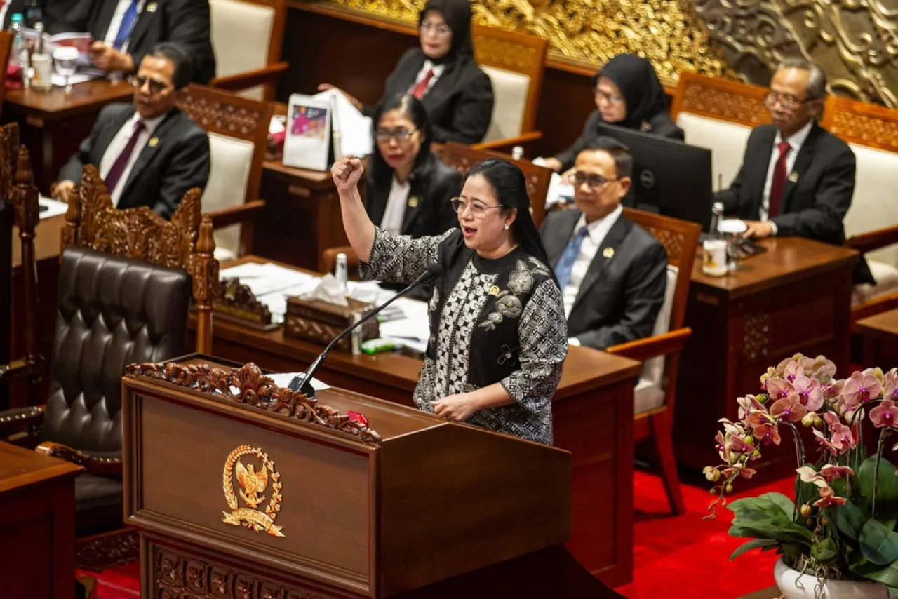 Puan Maharani Sodok Jokowi, yang Ajak Percepat RUU Perampasan Aset