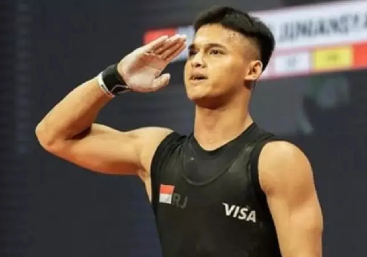 Cetak Sejarah! Rizky Juniansyah Raih Emas Olimpiade di Cabor Angkat Besi