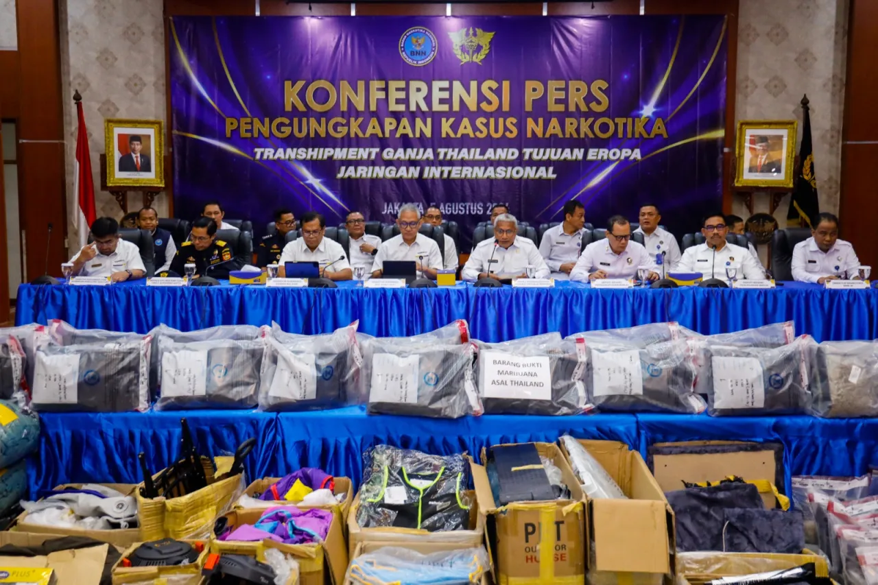 BNN-Bea Cukai Ungkap Kasus Penyelundupan Ganja Thailand Sindikat Internasional