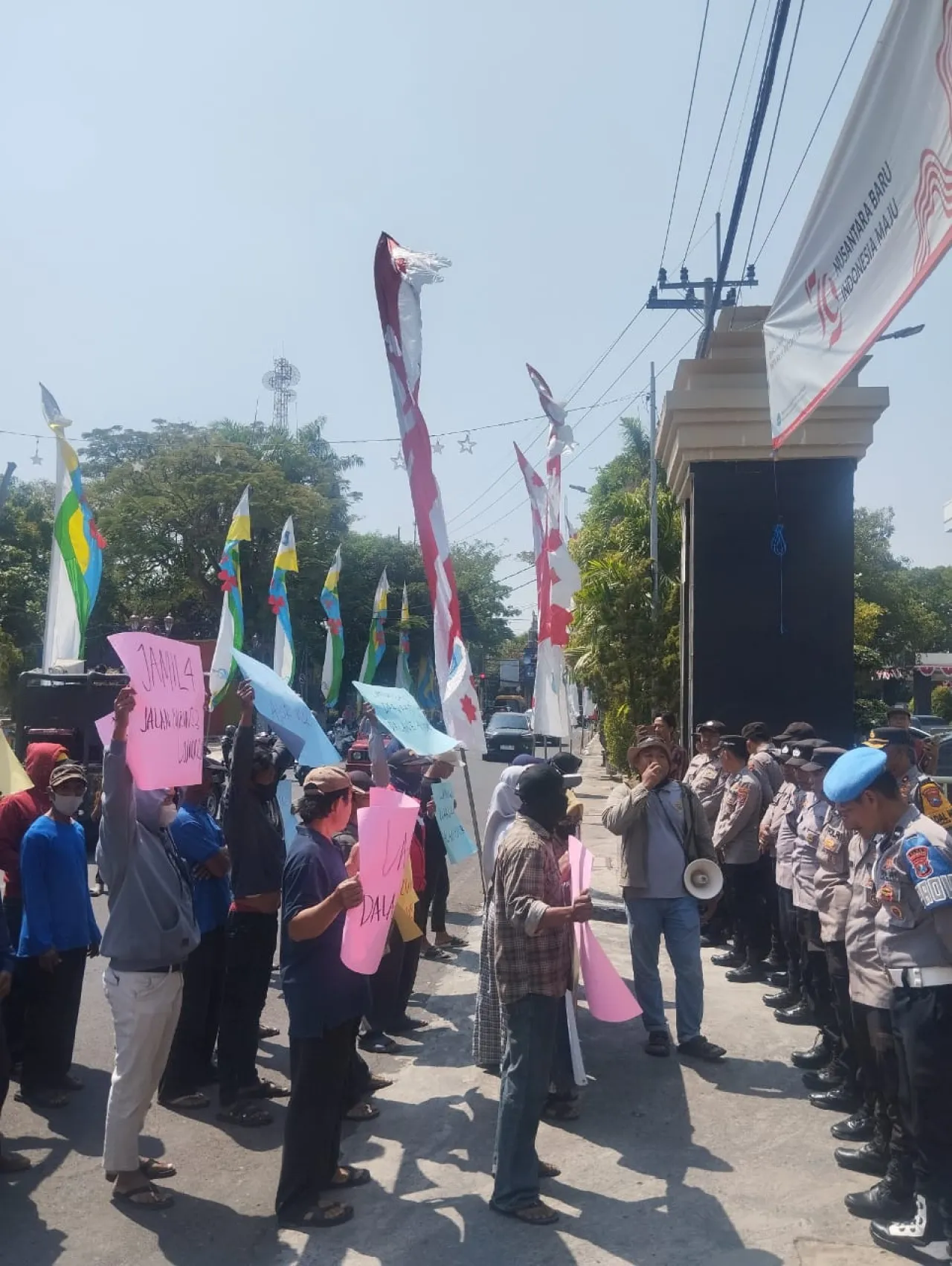 Jamula Dikerjakan Lingkaran Kekuasaan, Massa Anti Korupsi Minta Kejaksaan Turun Tangan