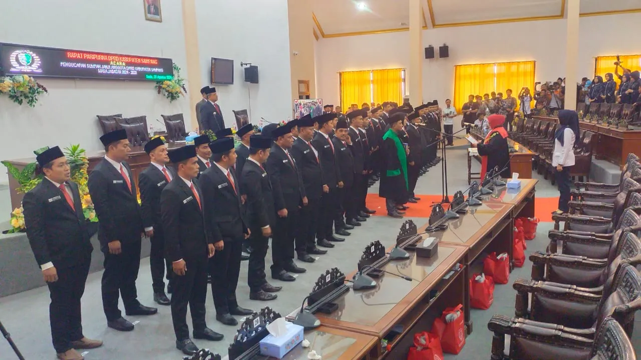 45 Anggota DPRD Sampang Periode 2024-2029 Dilantik