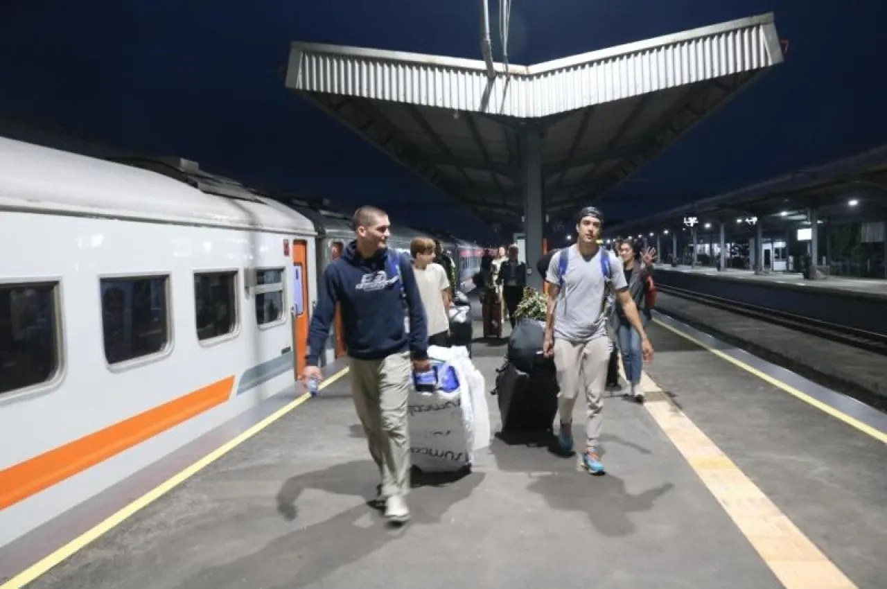 330 Ribu Wisman, Kini Lebih Suka Naik Kereta Api