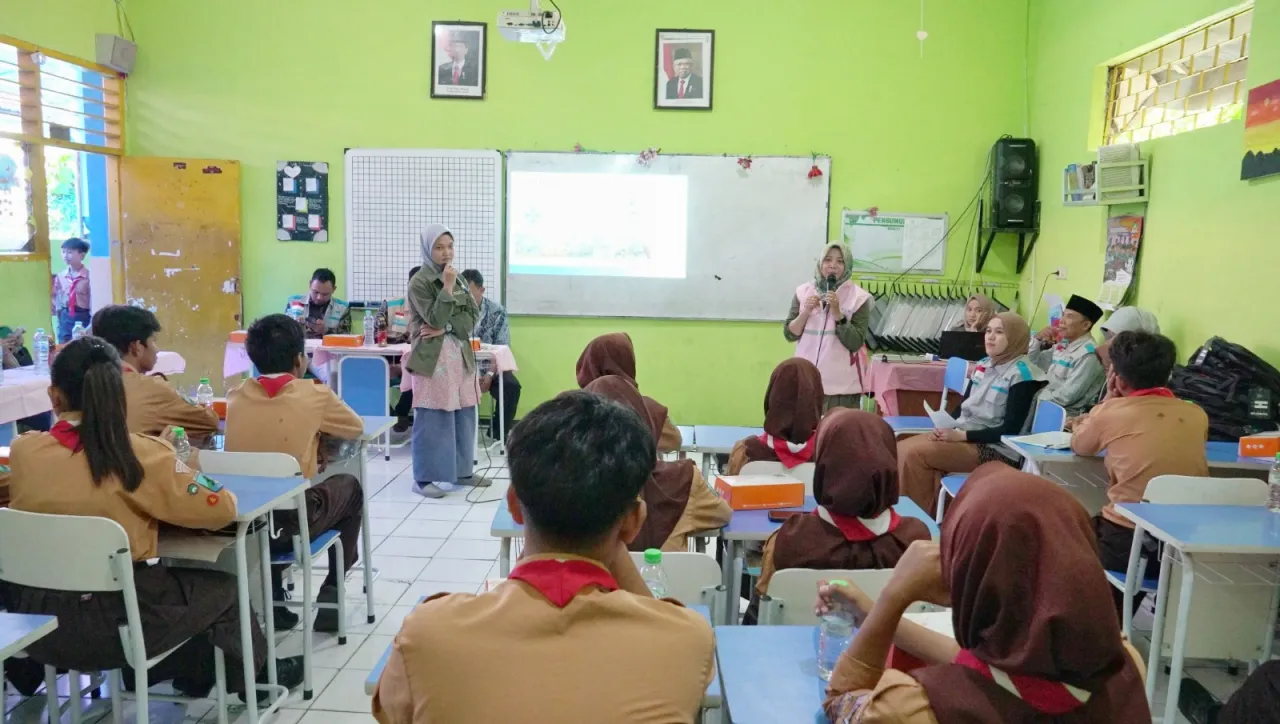 Momen HPN 2024, Srikandi PLN Aktif Dukung Sektor Pendidikan di Surabaya