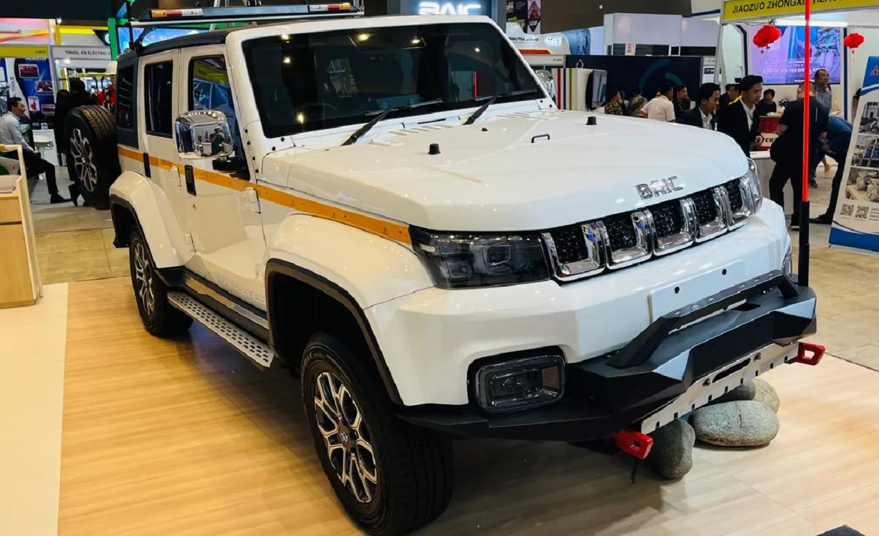 BAIC BJ40 Plus Mining Edition, Mobil Offroad Cocok di Medan Pertambangan