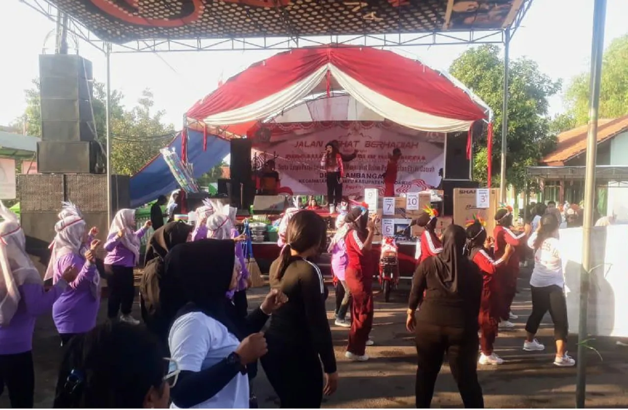 HUT RI ke-79, Pemdes Lambangan Gelar Lomba Karnaval dan Jalan Sehat