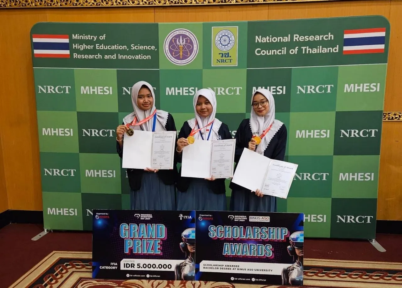 Siswa SMAN 5 Surabaya Raih Prestasi Gemilang di Ajang Inovasi Internasional dengan Binana Patch