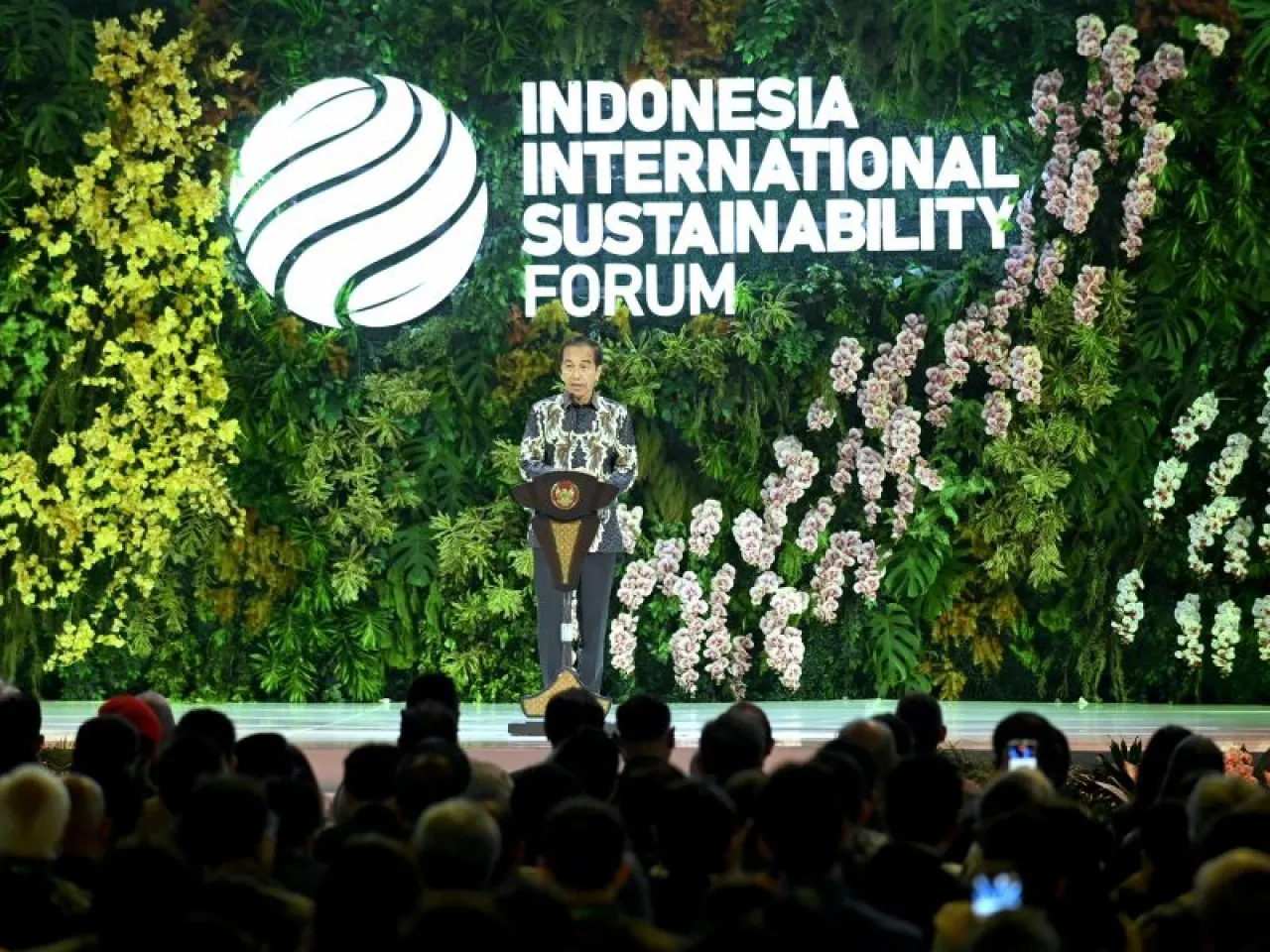 PLN Paparkan Strategi Transisi Energi untuk Capai Net Zero Emissions di Ajang IISF 2024
