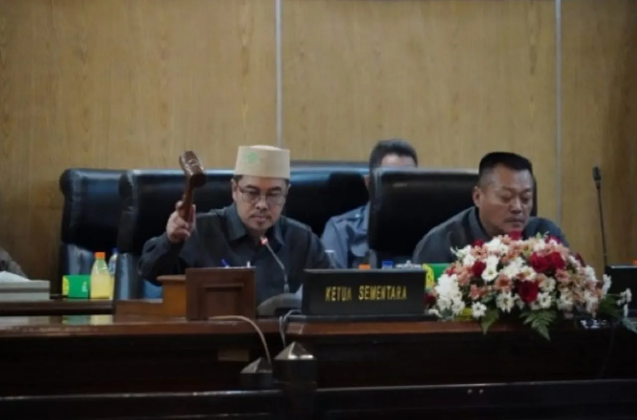 Hasil Pileg 2024, 7 Pimpinan Fraksi DPRD Kabupaten Sidoarjo Periode 2024 - 2029 Disahkan