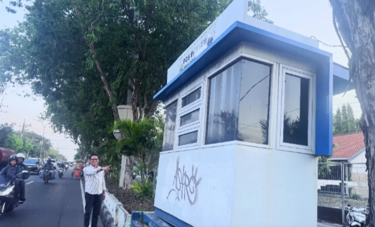 DPRD Gresik Minta Dishub Tertibkan Truk Besar Masuk Kawasan Kota