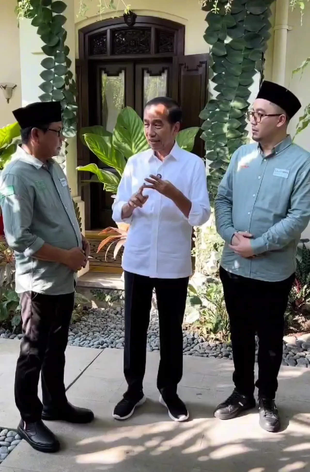Paslon Bagus Dipanggil Presiden ke 7 Joko Widodo, dan Dititipi 3 Poin Arah Pembangunan Lamongan