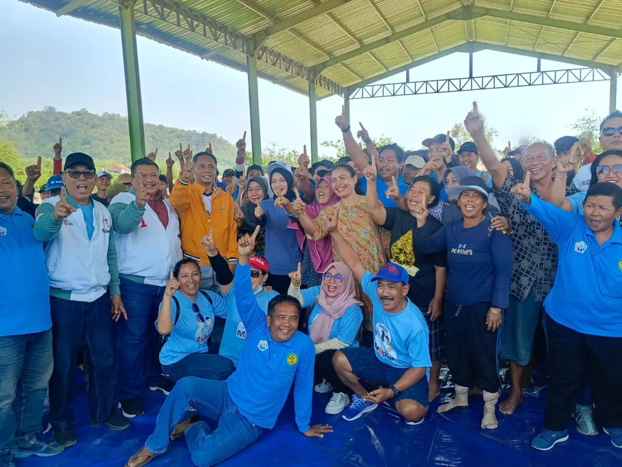 Kunjungi TPA Klotok, Mbak Vinanda Kenalkan Program Kediri Bebas Sampah