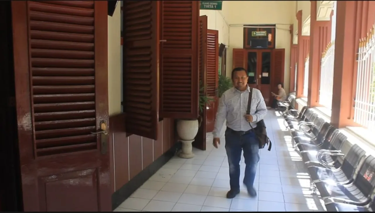 Ada yang Cuti Luar Kota dan Tunda Sidang, Pencari Keadilan Kecewa