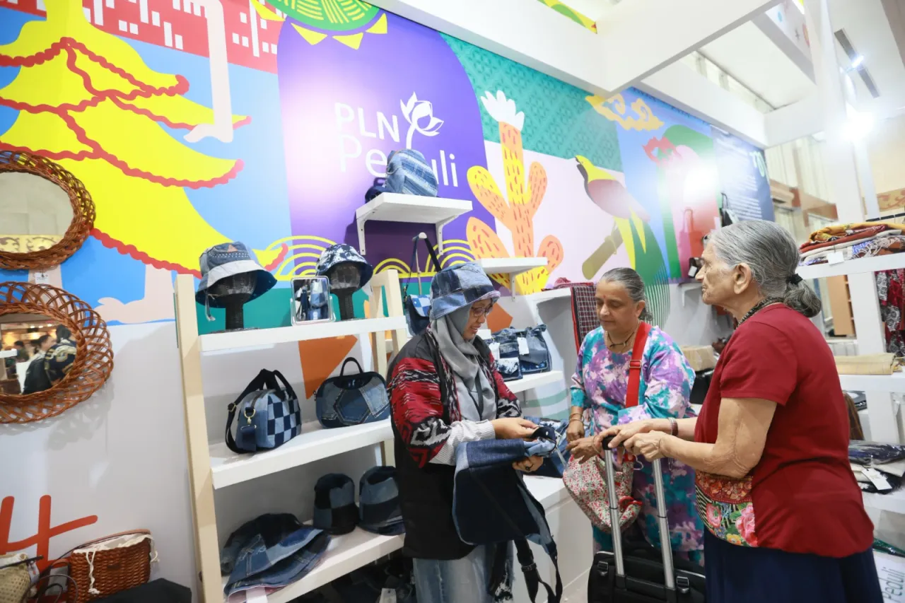 Gandeng UMK Blitar di INACRAFT 2024, PLN Dukung Pemberdayaan Perempuan
