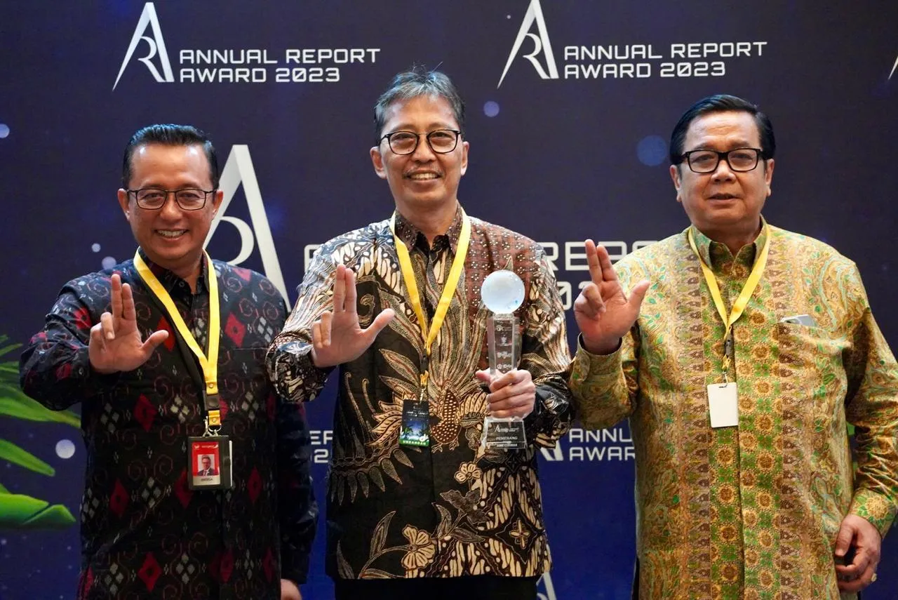 KPU Sidoarjo Sambut Meriah Kirab Maskot ‘SI JALIH’ dari Kabupaten Pasuruan