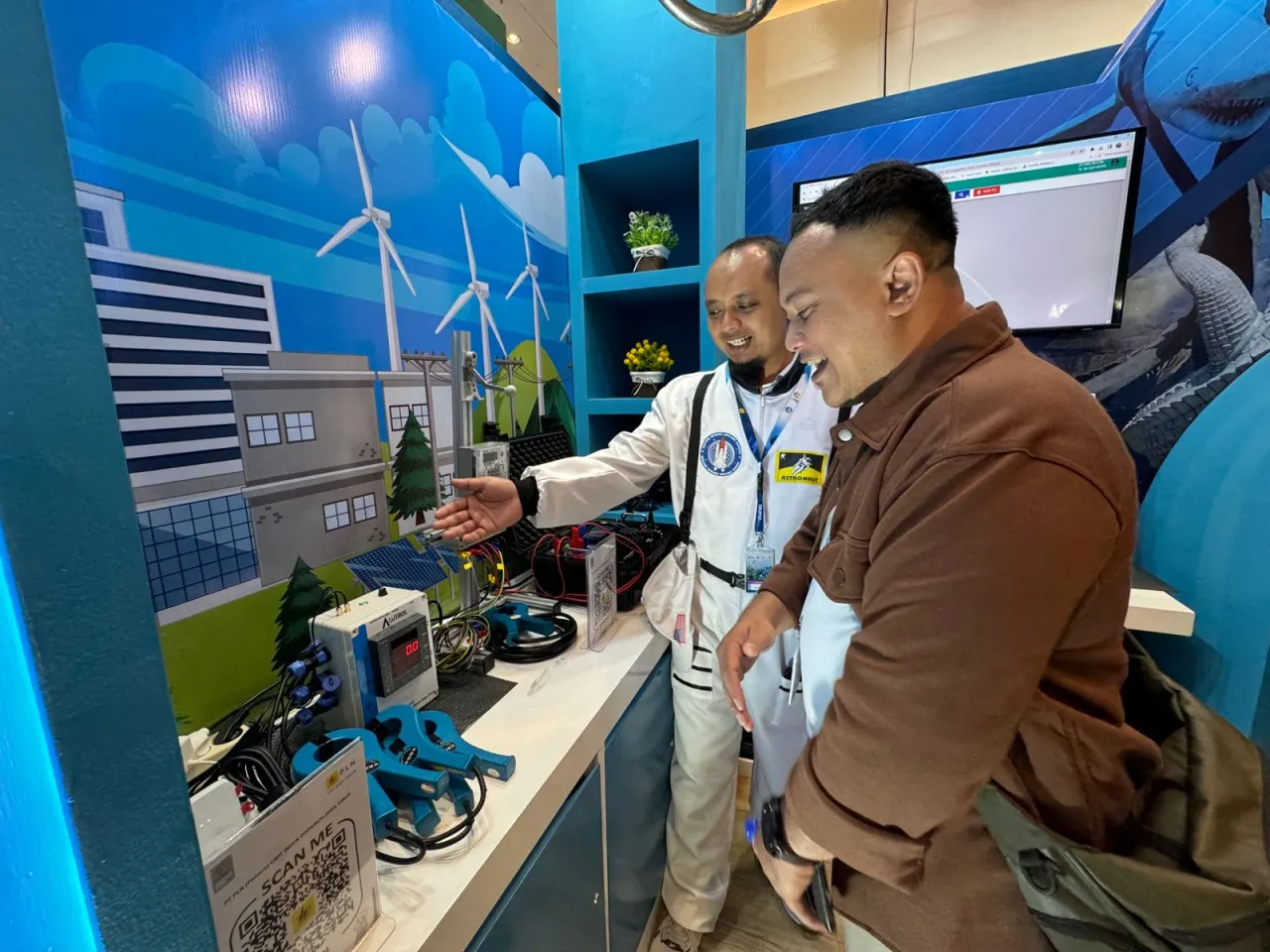 Semarakkan Hari Sumpah Pemuda, Inovator PLN UID Jatim Berlaga di Ajang Like 2024