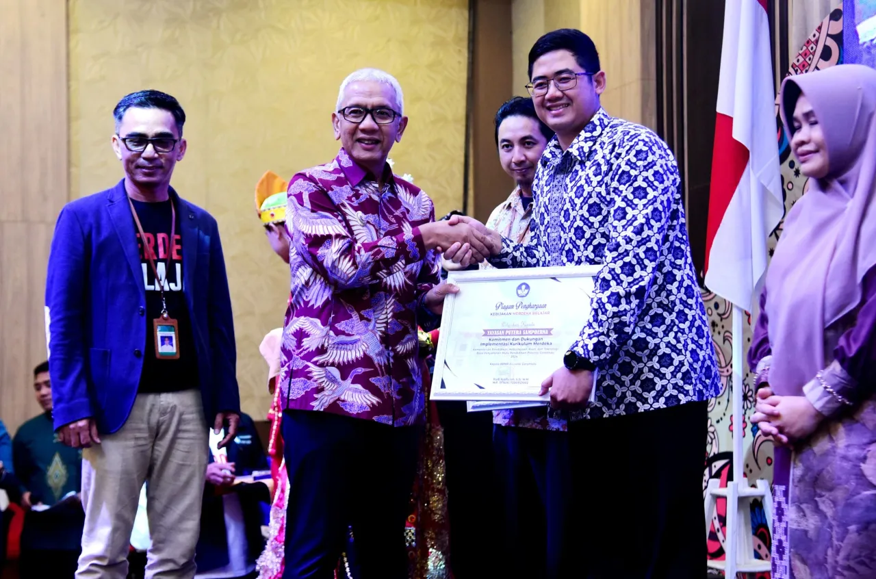 Putera Sampoerna Foundation Raih Penghargaan Dari Balai Penjaminan Mutu Pendidikan Provinsi Gorontalo