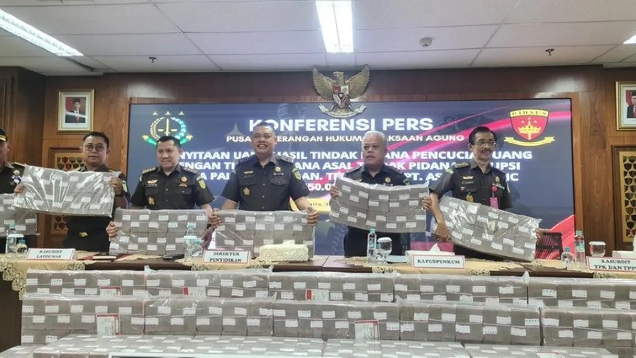 Taipan Kelapa Sawit Rugikan Negara, Canggih