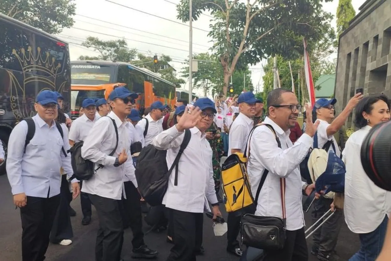 'Diospek' di Akmil Magelang, Prabowo: Para Menteri Harus Heroisme