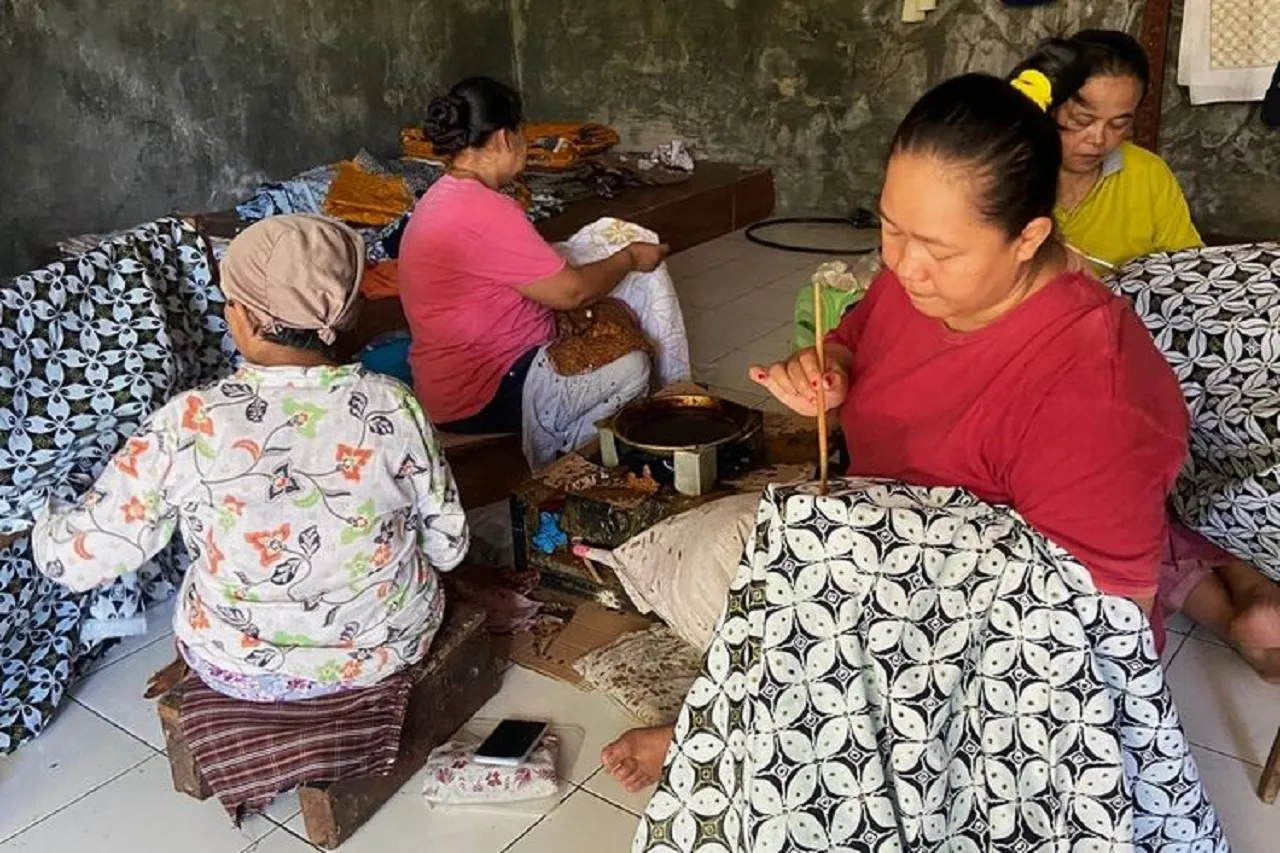Batik Lesoeng Khas Ponorogo, Tetap Eksis hingga Tembus Pasar Singapura dan Turki
