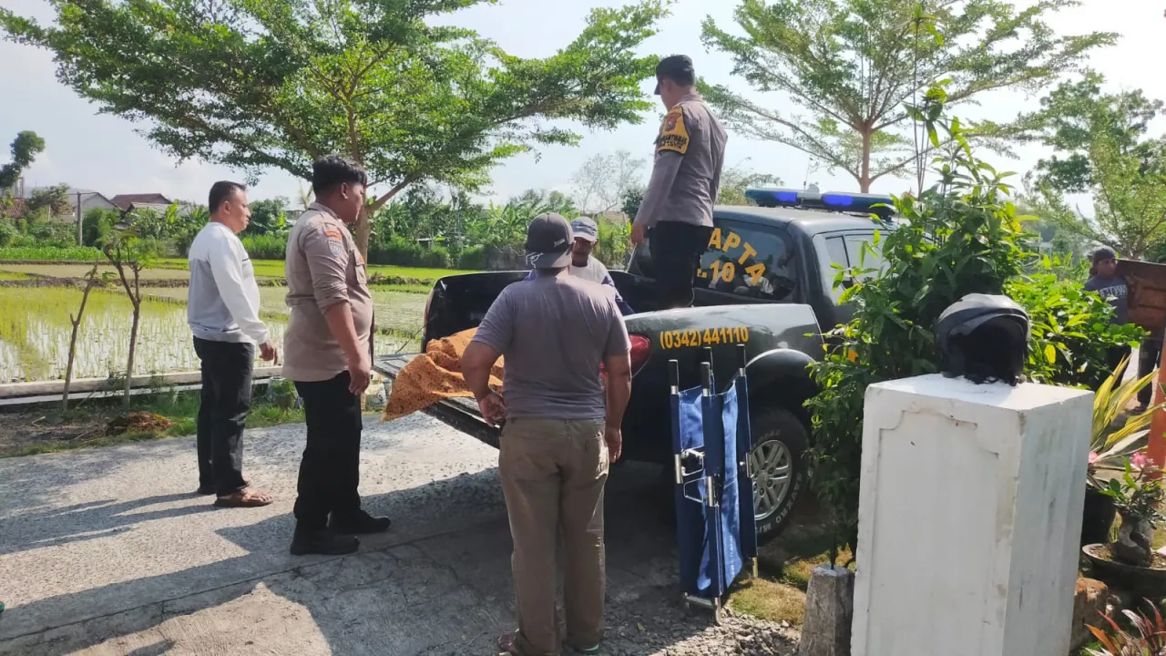 Remaja 18 Tahun di Blitar Tewas Usai Terjun ke Sungai