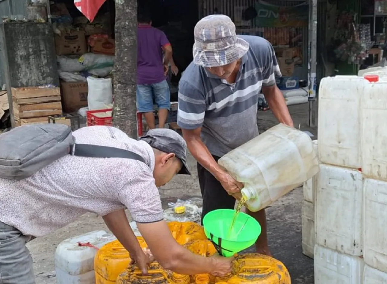 Harga Minyak Goreng Curah dan Kemasan di Ngawi Tembus Rp 19 Ribu per Liter