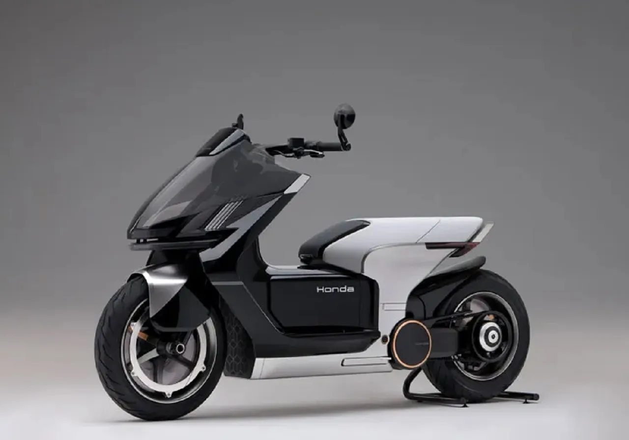 Honda Debutkan Motor Listrik Masa Depan ‘EV Fun dan EV Urban Concept’
