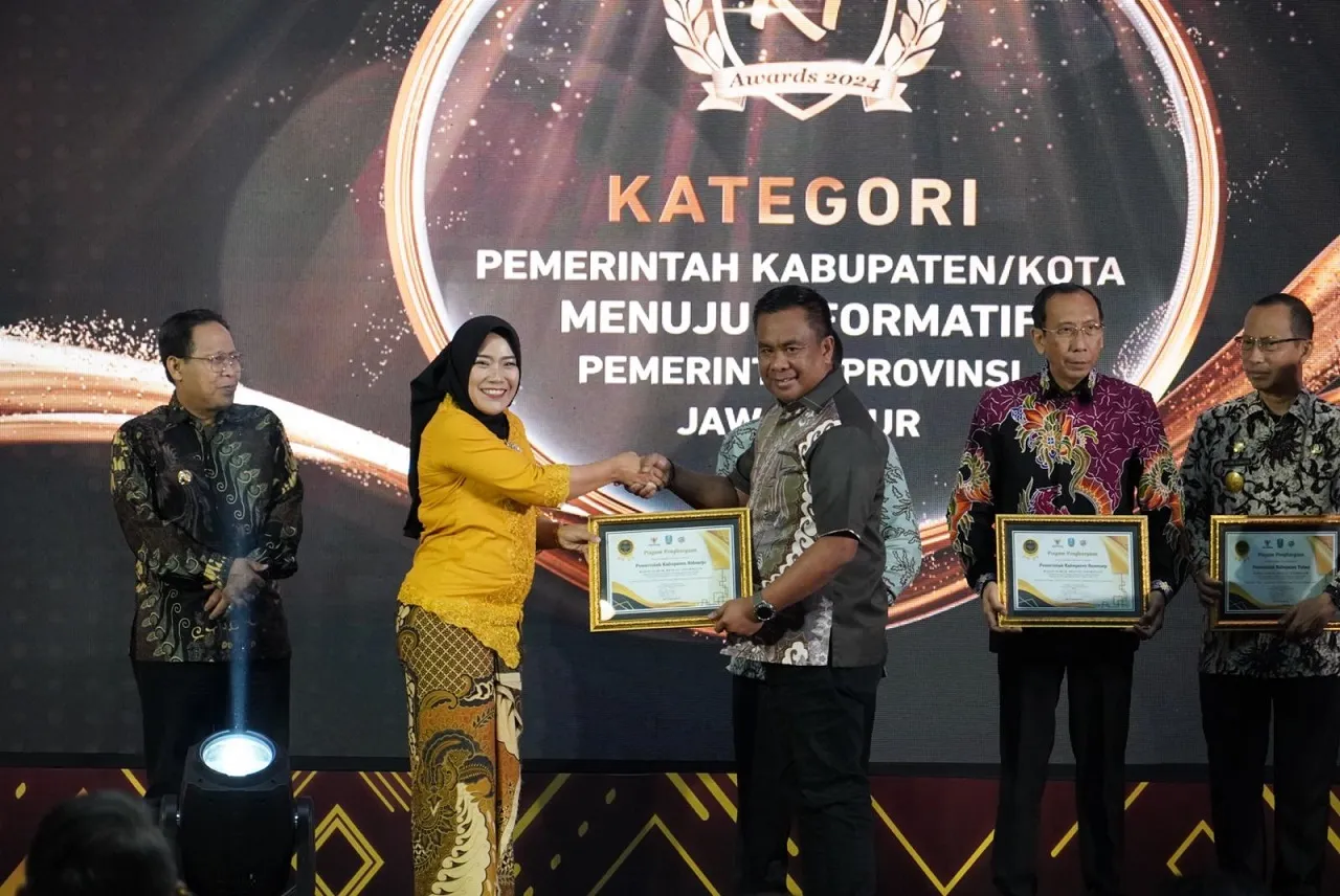 Raih Penghargaan KI Award 2024, Pemkab Sidoarjo Menuju Informatif