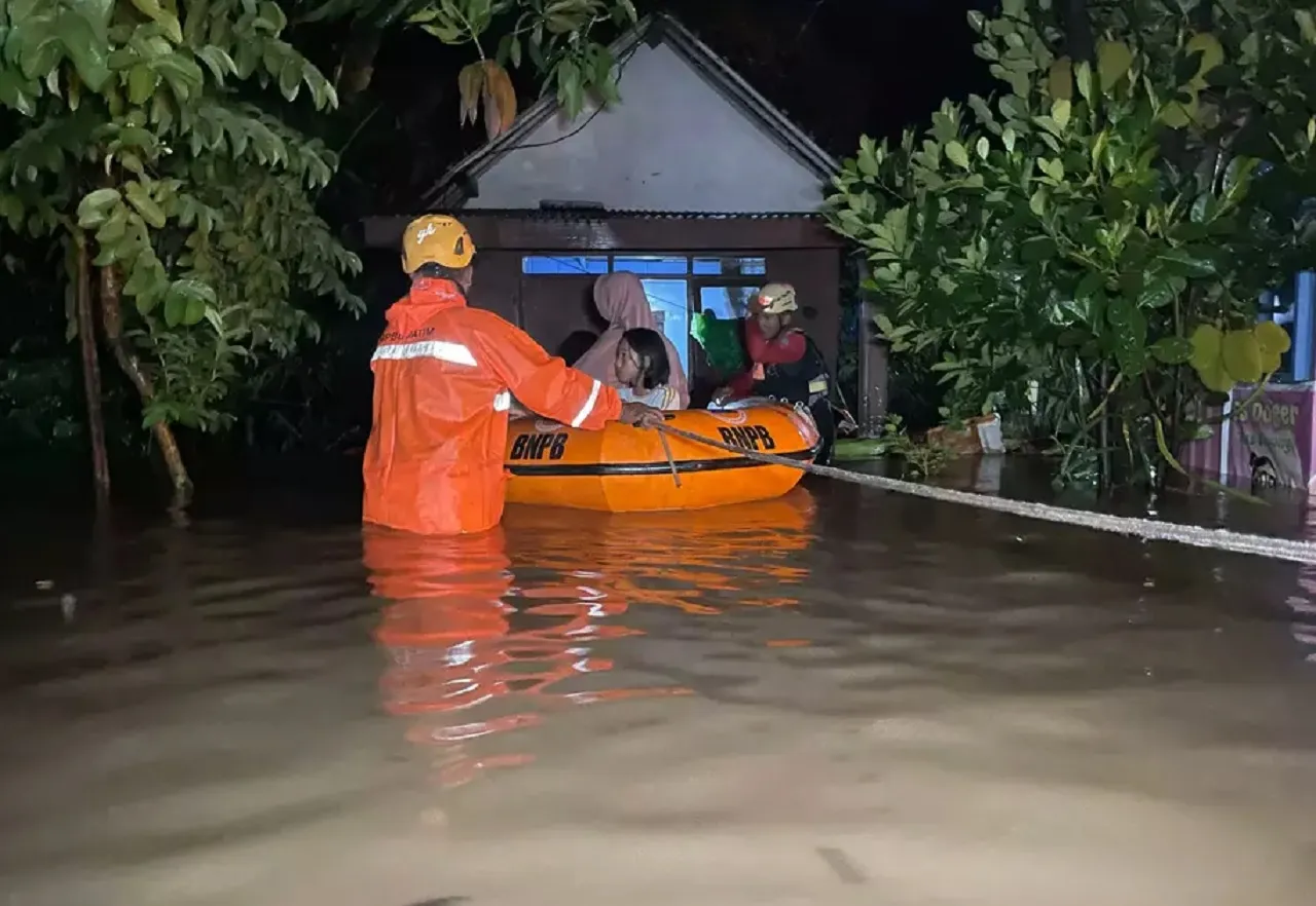 Diguyur Hujan Deras, Akses di 6 Titik Wilayah Ponorogo Lumpuh Total