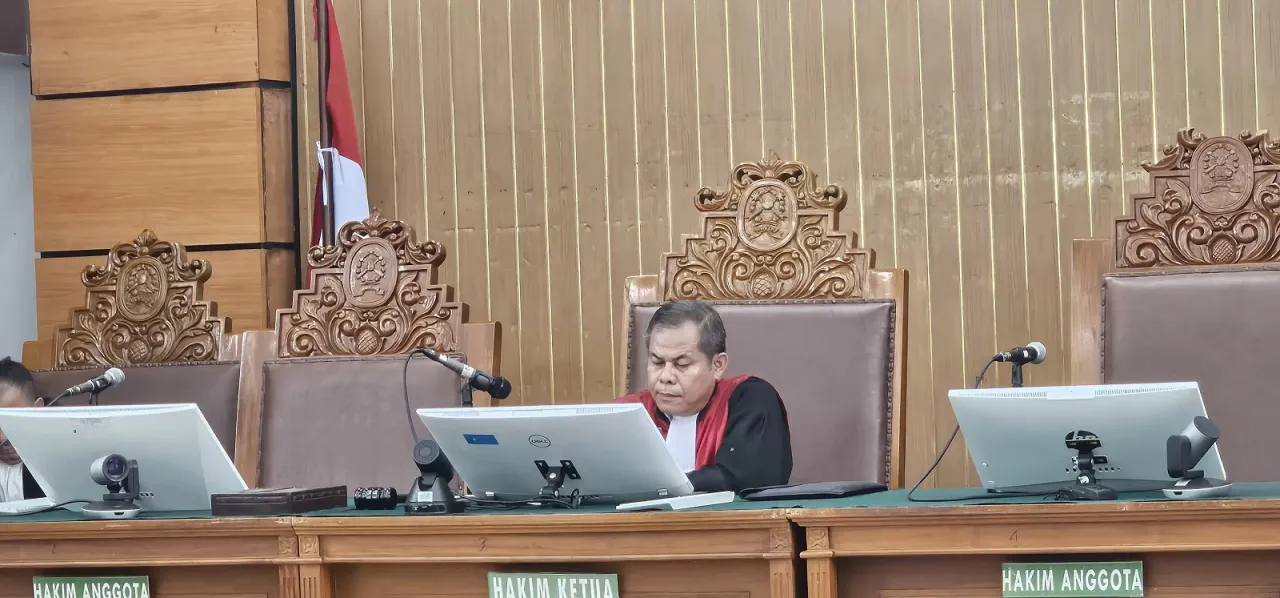 Status Tersangka Gubernur Kalsel Gugur