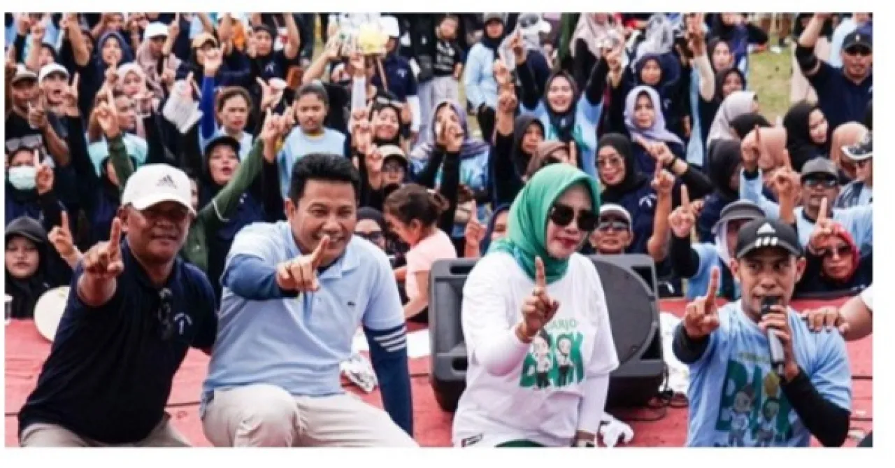 Ribuan Pendukung dan Relawan Jabon Subandi-Mimik Penuhi Lapangan Singoloyo Jabon