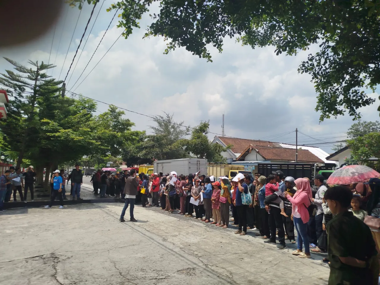Front Masyarakat Petani dan Nelayan Kabupaten Blitar Datangi Kantor DPRD Kab Blitar