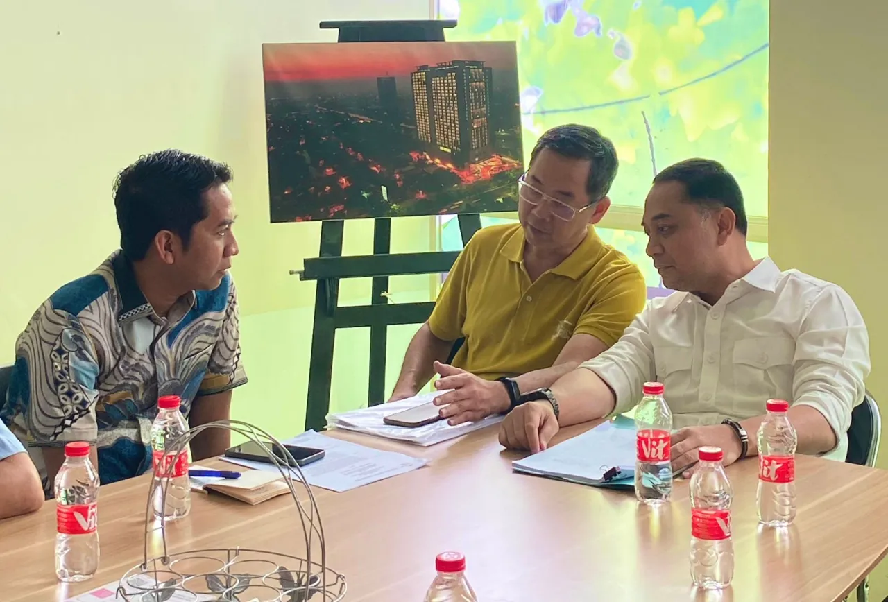 Bersama Wali Kota Surabaya, Komisi C DPRD Surabaya Sidak Apartemen Bale Hinggil