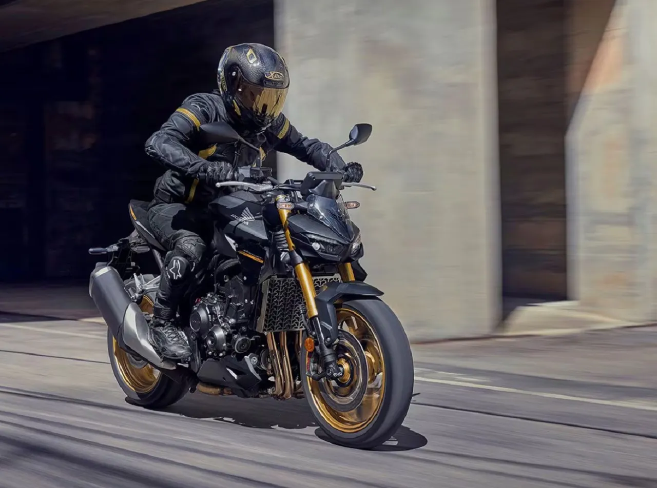 Honda CB1000 Hornet 2025 Meluncur, Lebih Sporty dan Nyaman