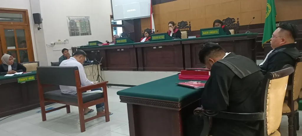 Bacakan Pleidoi, Kuasa Hukum Minta Terdakwa Herman Budiyono Dibebaskan