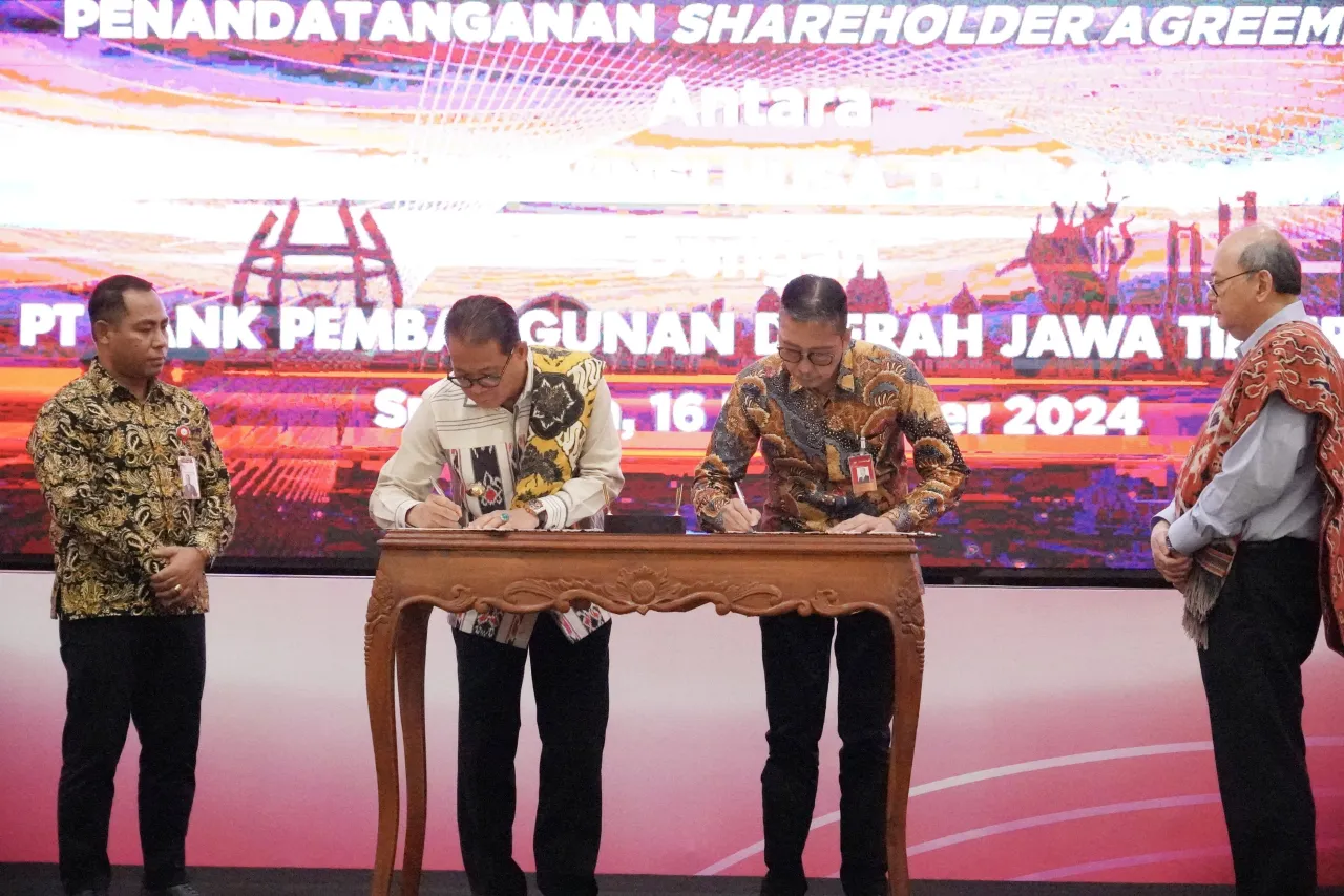 Sah Ber-KUB, Bank Jatim dan Bank NTT Teken SHA
