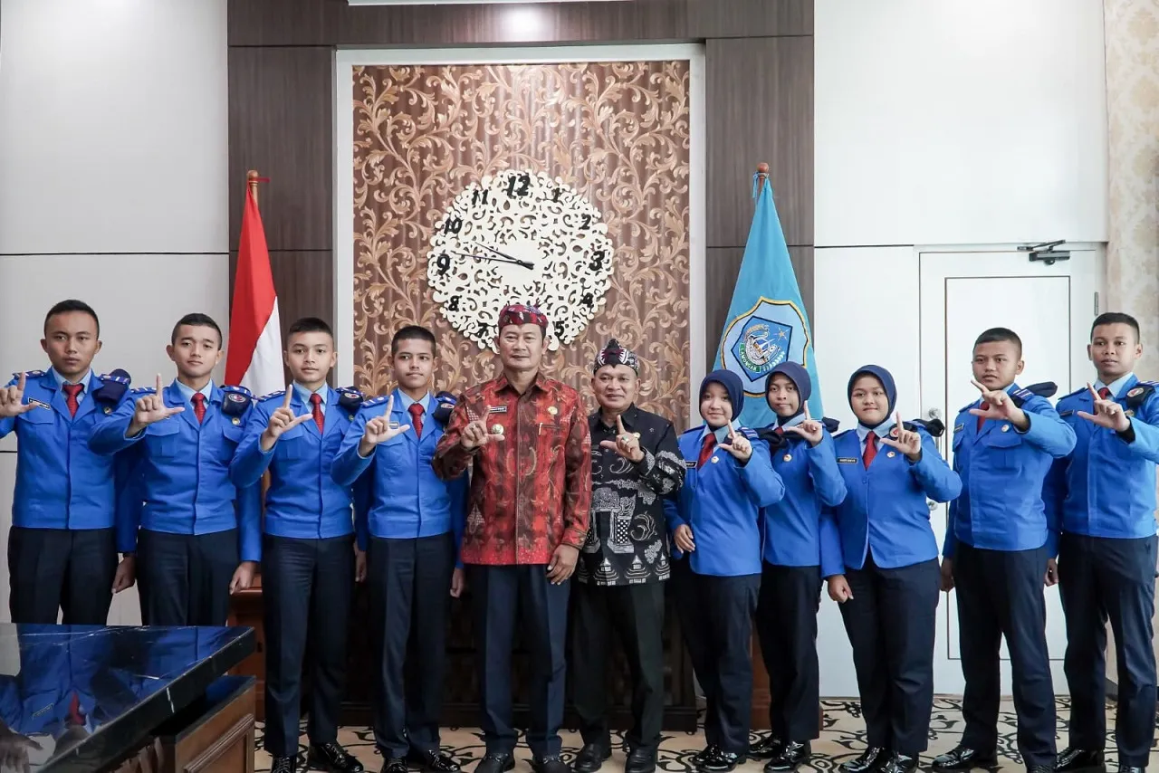 Giat Pesiar di Lamongan, Siswa Taruna Ini Dapat Wejangan dari Bupati