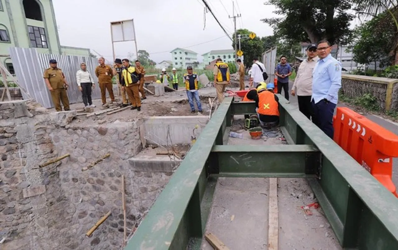 Sambut Wisatawan Jelang Nataru, Pemkot Batu Perbaiki Sejumlah Infrastruktur