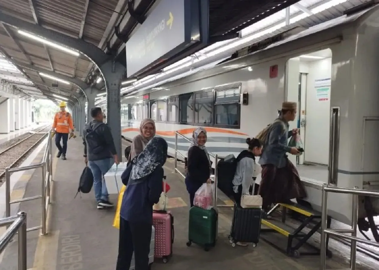 Libur Nataru, Penjualan Tiket KAI Daop 9 Jember Tembus 68 Persen