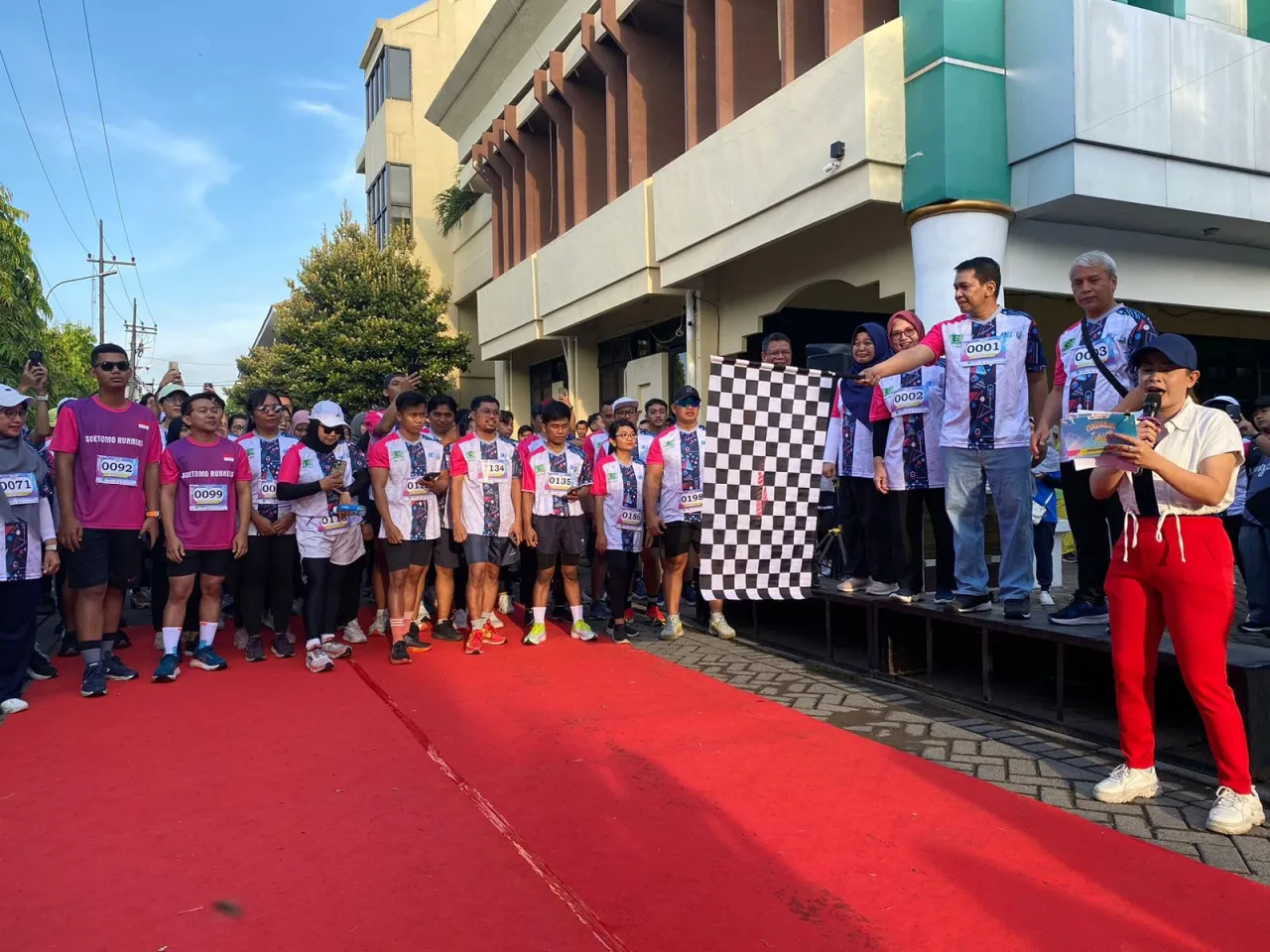 Kadinkes Jatim : Ayo Hidup Sehat, Hilangkan Stigma dan Tingkatkan Kesetaraan Akses Bagi Odhiv