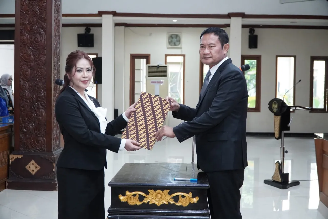 Bank Daerah Lamongan Miliki Dirut Baru, Bupati Minta Publik Service di Maksimalkan