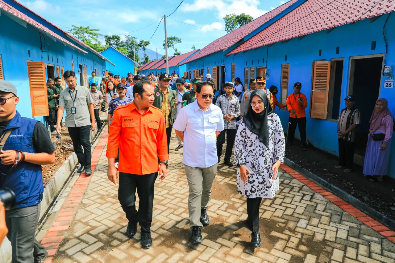 Pj Gubernur Jatim Resmikan 66 Huntap Kalibaru Indah Permai di Banyuwangi