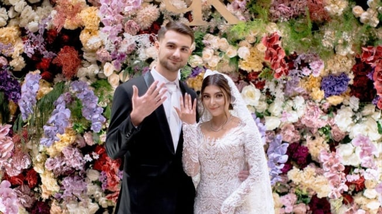 Sarah Keihl menikah dengan pria bule, Sabtu (27/01/2024). SP/ JKT