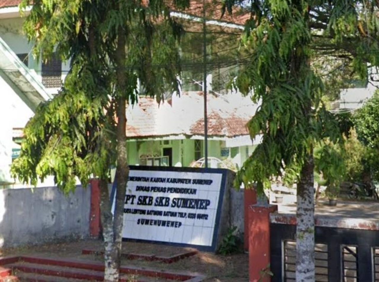 Tampak terlihat Gedung SKB di Desa Batuan Kab. Sumenep. SP/Ainur Rahman